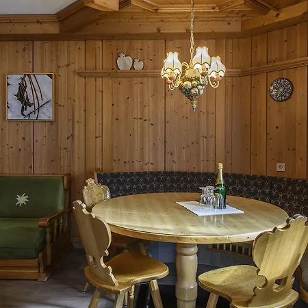 Alpasella Apartamento *